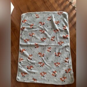 Cozy Kids' Fox Blanket - Gray and Orange